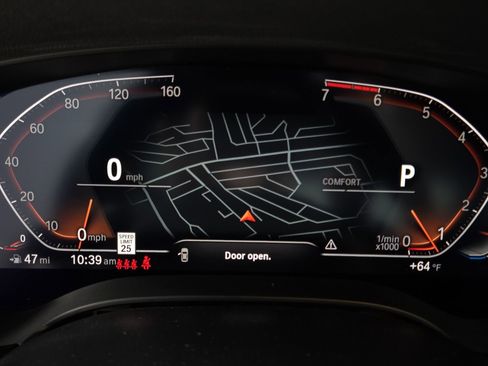 Used 2023 BMW 530i w/ Convenience Package image 33