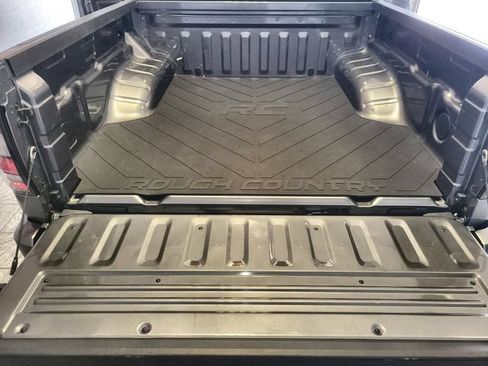 Used 2024 Nissan Frontier PRO-4X w/ Off-Road Protection Package AWD/4WD image 23