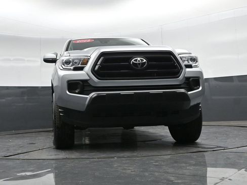 Used 2022 Toyota Tacoma SR image 34