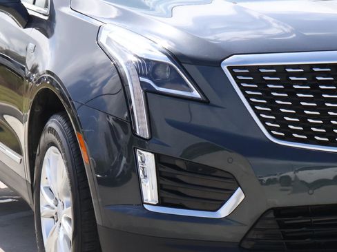 Used 2022 Cadillac XT5 Luxury image 9