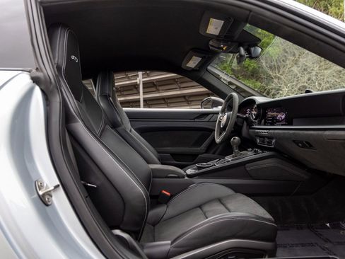 Certified 2022 Porsche 911 GT3 image 52