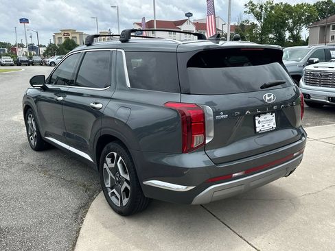 Used 2023 Hyundai Palisade Limited FWD image 5
