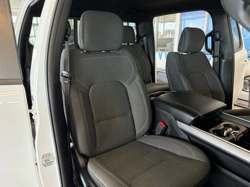 Used 2020 RAM 1500 Big Horn AWD/4WD image 30