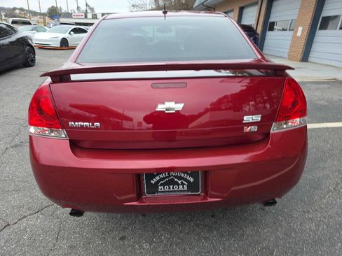 Used 2009 Chevrolet Impala SS w/ Convenience Package image 7