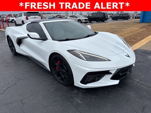 Used 2022 Chevrolet Corvette Stingray image 3