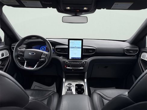 Used 2020 Ford Explorer ST w/ ST Street Pack image 13