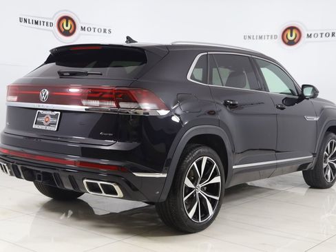Used 2025 Volkswagen Atlas Cross Sport SEL Premium R-Line AWD/4WD image 3