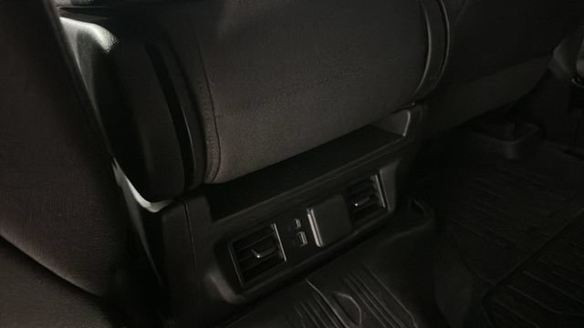 Used 2024 GMC Sierra 1500 Elevation w/ LPO, Elevation Black Package AWD/4WD image 27