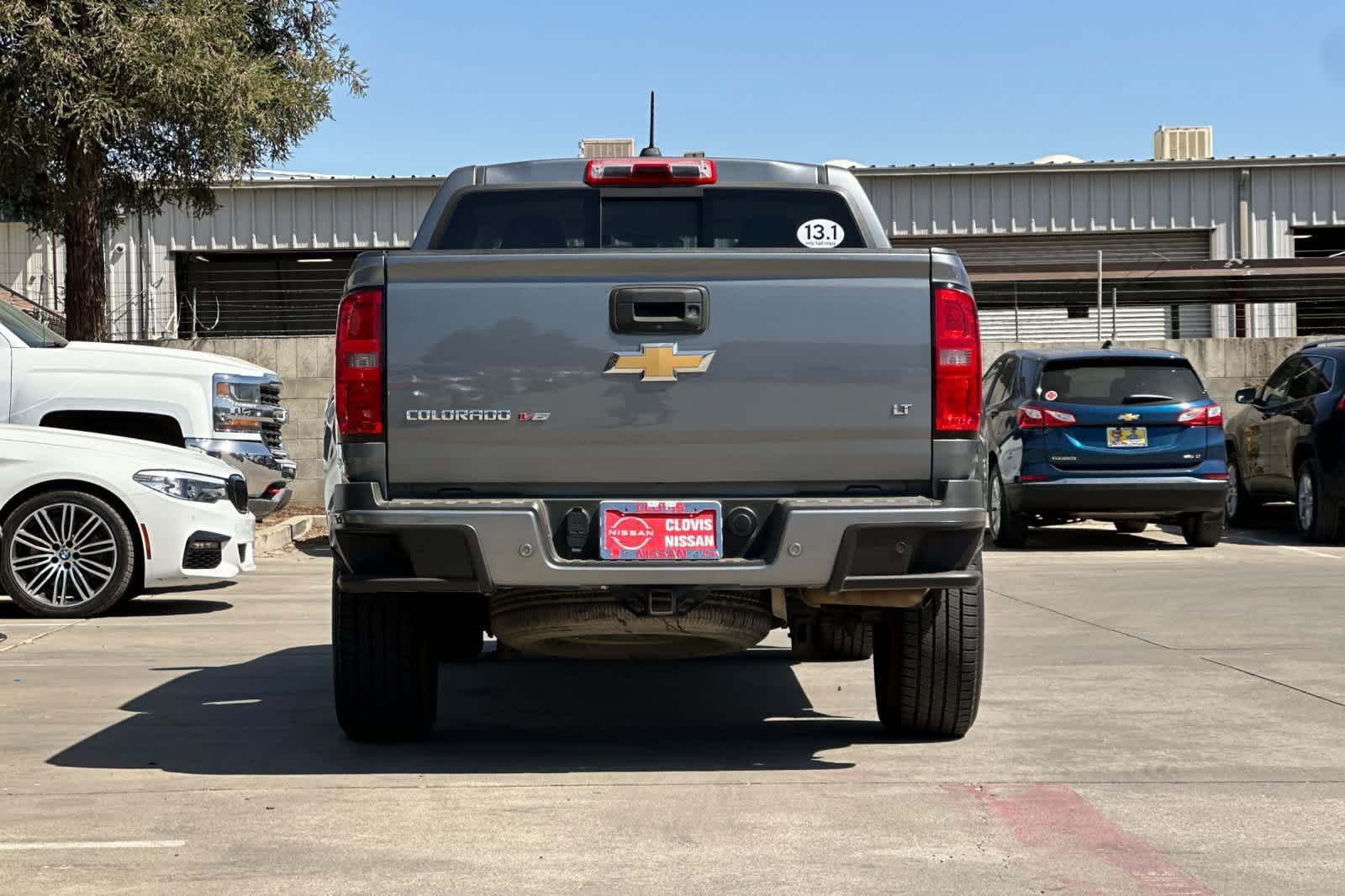 Used 2020 Chevrolet Colorado LT w/ Safety Package RWD image 8