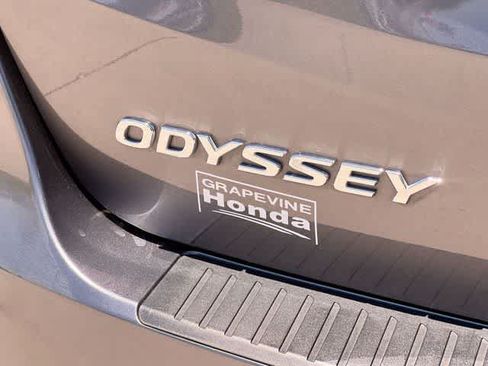 Used 2024 Honda Odyssey Touring image 8