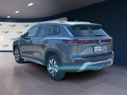 New 2025 Volkswagen Tiguan S AWD/4WD image 4