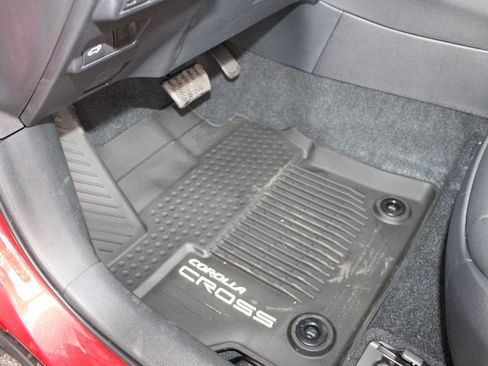 New 2026 Toyota Corolla Cross XLE image 24