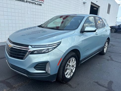 Used 2022 Chevrolet Equinox LT FWD image 1