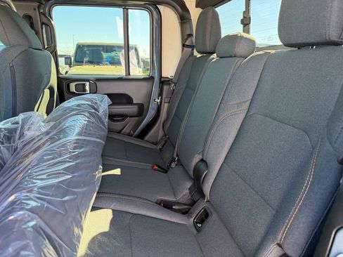 New 2026 Jeep Gladiator Willys image 24