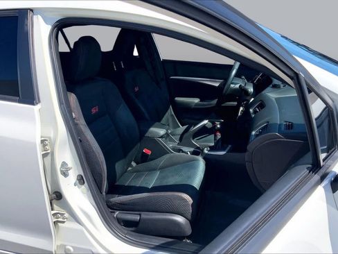 Used 2013 Honda Civic Si image 9