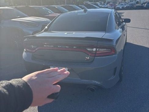 Used 2019 Dodge Charger Scat Pack image 7