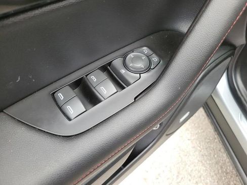 Used 2025 Chevrolet Blazer RS image 19