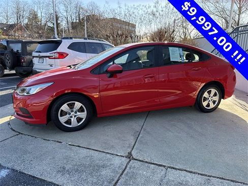 Used 2017 Chevrolet Cruze LS image 5