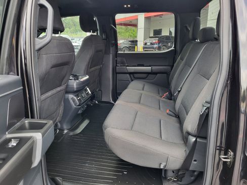 Used 2023 Ford F150 XLT w/ Equipment Group 302A High RWD image 18