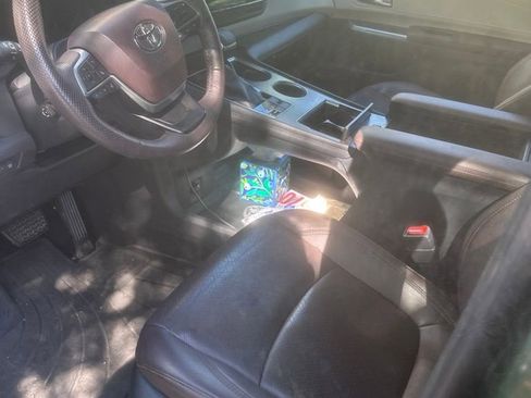 Used 2022 Toyota Sienna Platinum AWD/4WD image 7