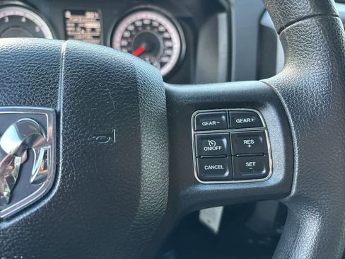 Certified 2019 RAM 1500 Express image 14