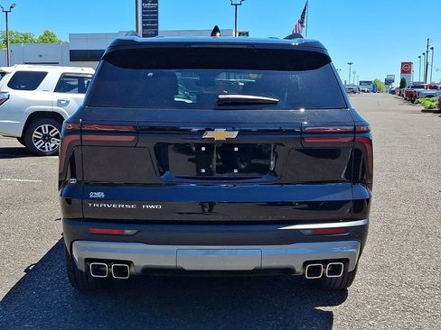 Used 2026 Chevrolet Traverse LT AWD/4WD image 5