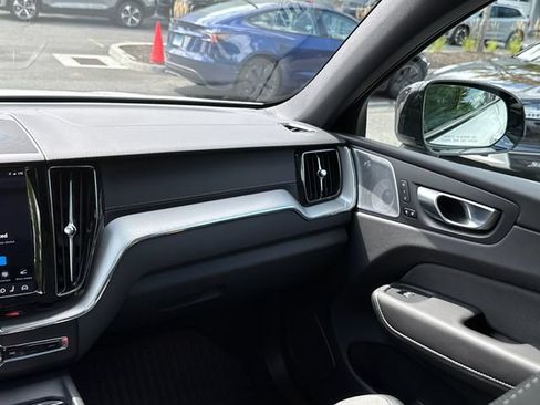 Used 2024 Volvo XC60 T8 Polestar w/ Protection Package Premier AWD/4WD image 38