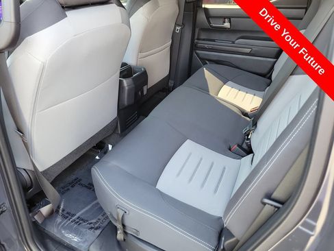 Used 2025 Toyota Tacoma TRD Sport AWD/4WD image 24