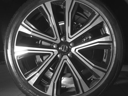 Used 2023 Volvo XC60 B6 Ultimate AWD/4WD image 28