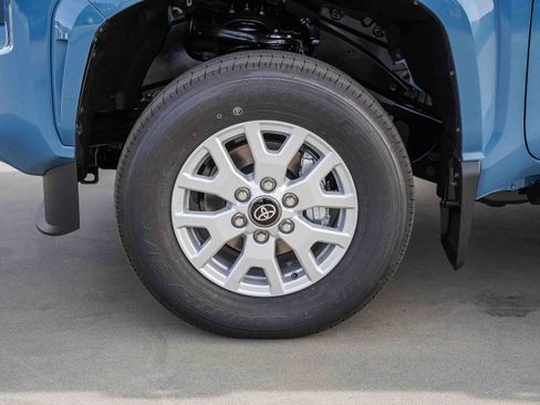 New 2026 Toyota Tacoma SR5 image 7