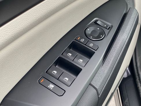 New 2026 Kia Sportage EX image 11