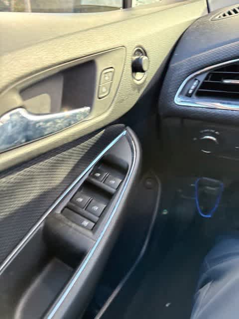 Used 2016 Chevrolet Cruze LT w/ Convenience Package FWD image 17