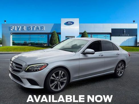 Used 2020 Mercedes-Benz C 300 Sedan image 3