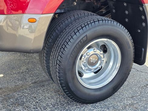 Used 2019 Ford F350 King Ranch w/ King Ranch Ultimate Package image 13