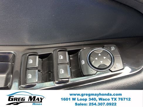 Used 2020 Ford Edge SEL w/ Cold Weather Package AWD/4WD image 23