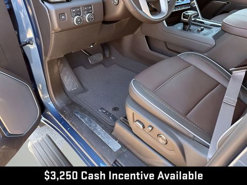 New 2026 GMC Sierra 1500 Denali w/ Denali Reserve Package AWD/4WD image 34