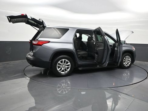Used 2020 Chevrolet Traverse LS FWD image 37