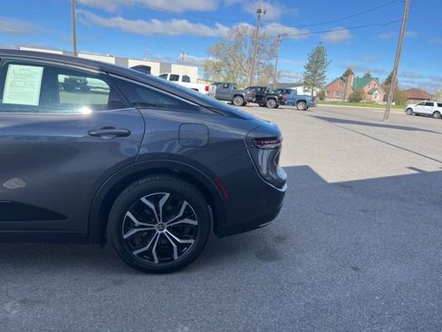 Used 2024 Toyota Crown XLE image 6