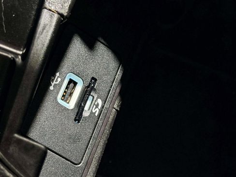 Used 2016 Ford Fusion SE image 46