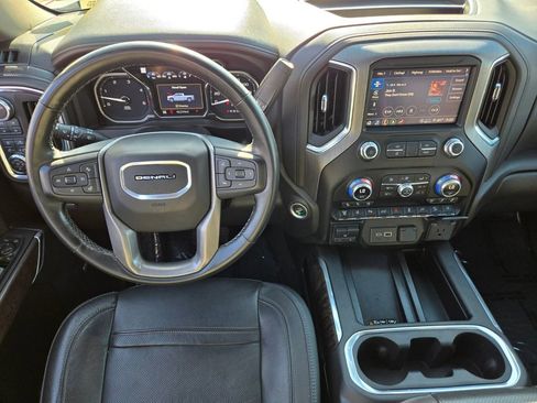 Used 2023 GMC Sierra 2500 Denali w/ Denali Ultimate Package image 14