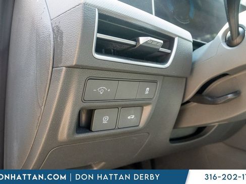 Used 2025 Hyundai Sonata SEL FWD image 16
