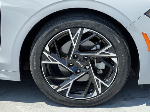 Certified 2025 Kia K5 GT-Line w/ GT-Line Premium Package FWD image 14