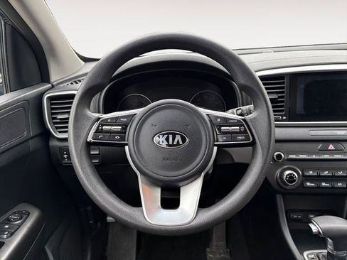 Used 2020 Kia Sportage LX AWD/4WD image 12