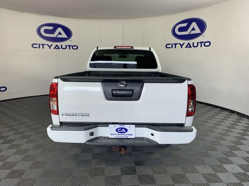 Used 2019 Nissan Frontier S RWD image 4