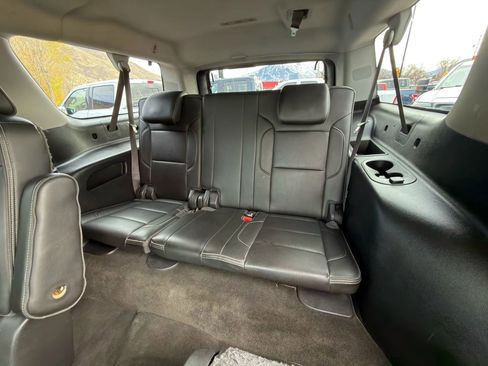 Used 2017 GMC Yukon XL Denali w/ Open Road Package AWD/4WD image 19