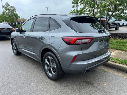 Used 2023 Ford Escape ST-Line Select w/ Tech Pack #1 AWD/4WD image 4