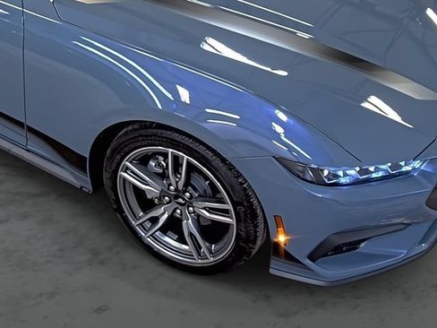 Used 2025 Ford Mustang Coupe w/ Wheel & Stripe Package RWD image 15