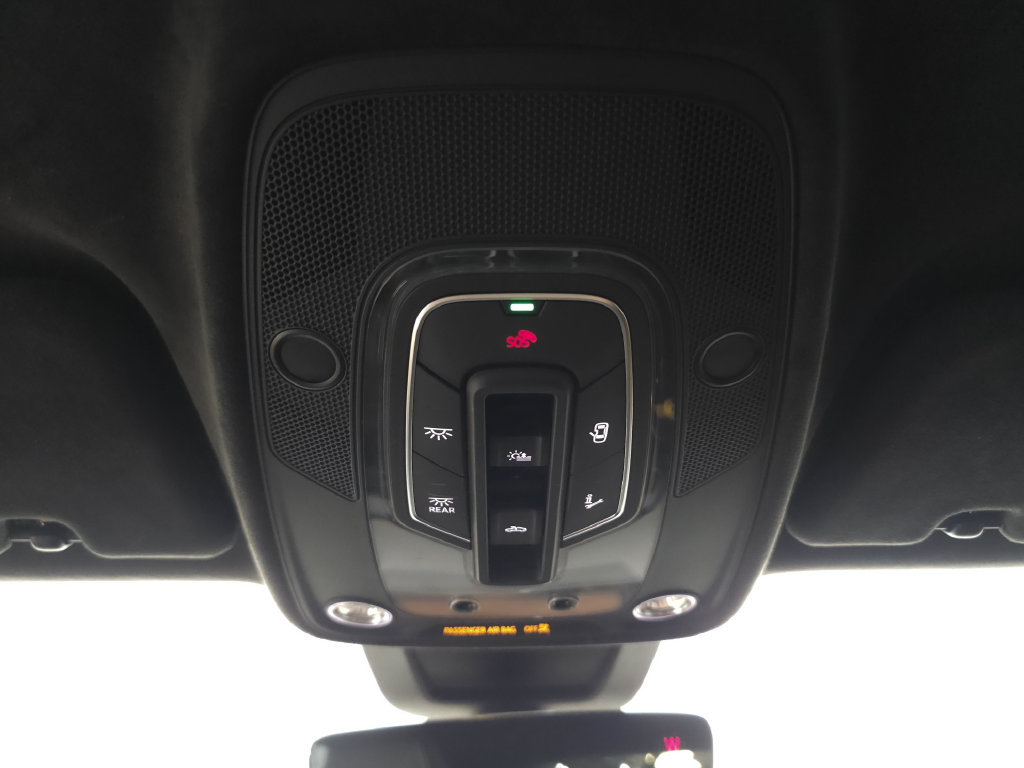 Used 2024 Lamborghini Urus S AWD/4WD image 32
