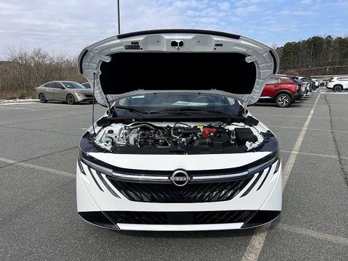 New 2026 Nissan Sentra SV image 9