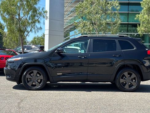 Used 2016 Jeep Cherokee 75th Anniversary FWD image 7